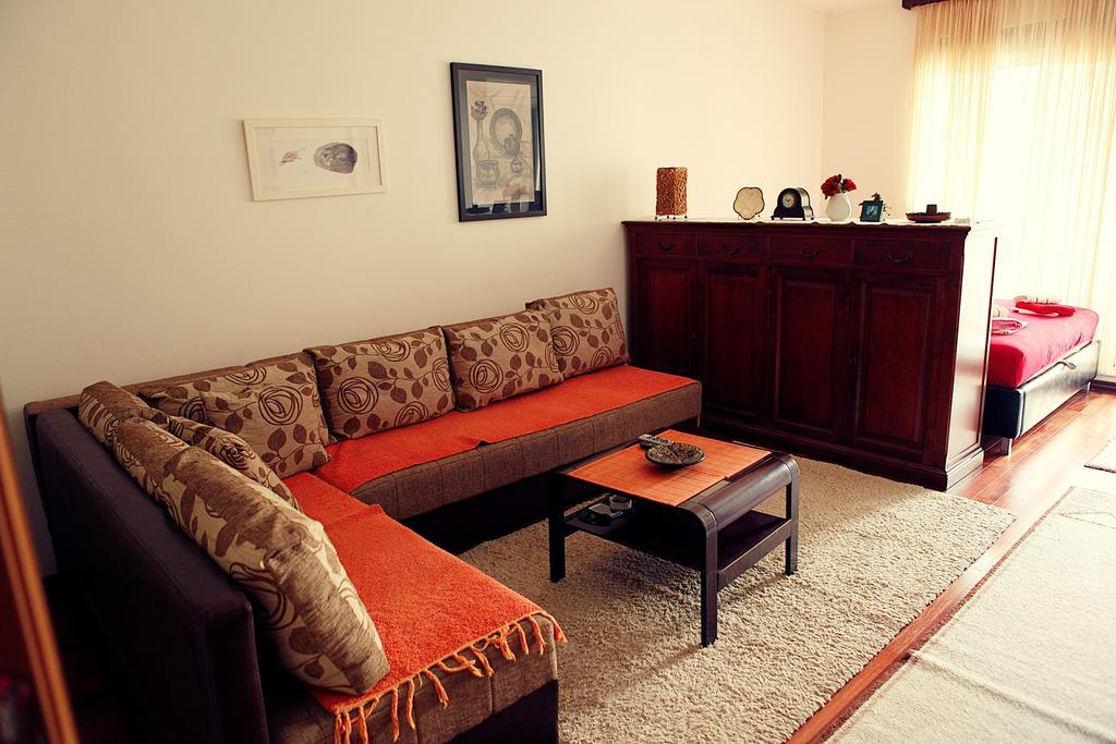 Studio Apartment Nika Andusa Petrovac Phòng bức ảnh